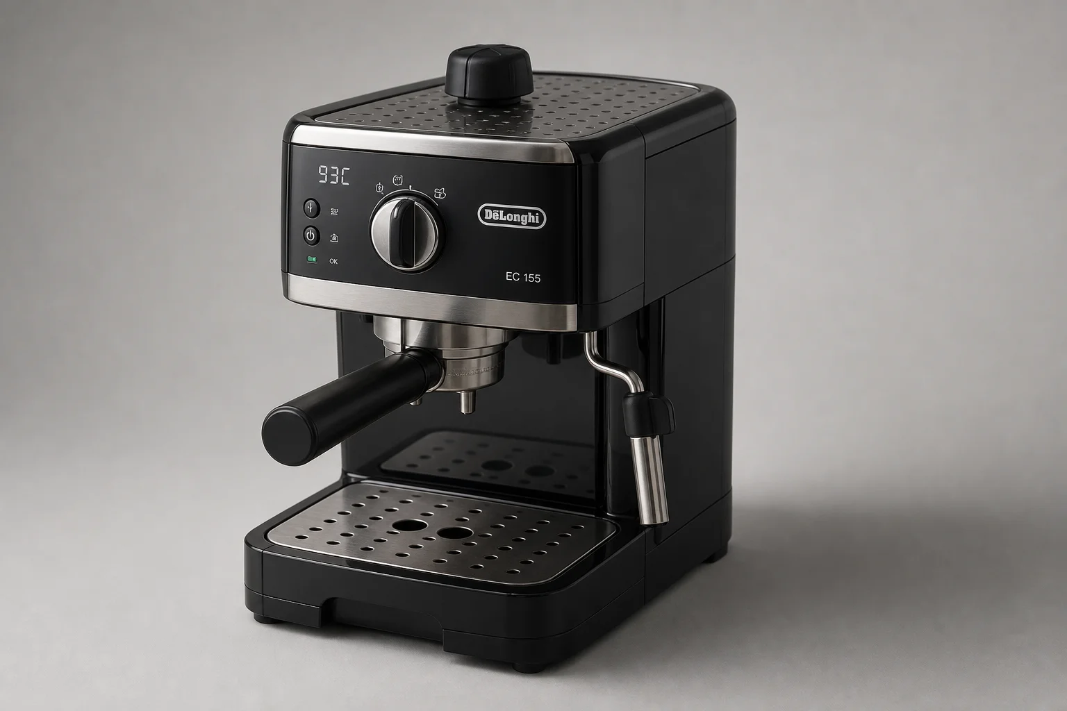 五台入門級 Espresso 咖啡機排列在水泥表面上
