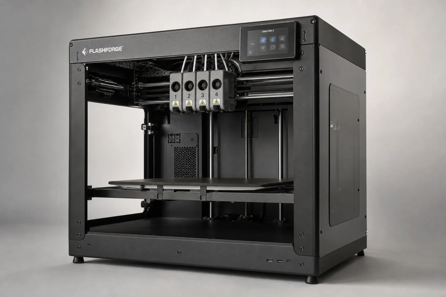 Flashforge Creator 5 多材質 3D 列印機，配備四個噴頭，置於中性背景前