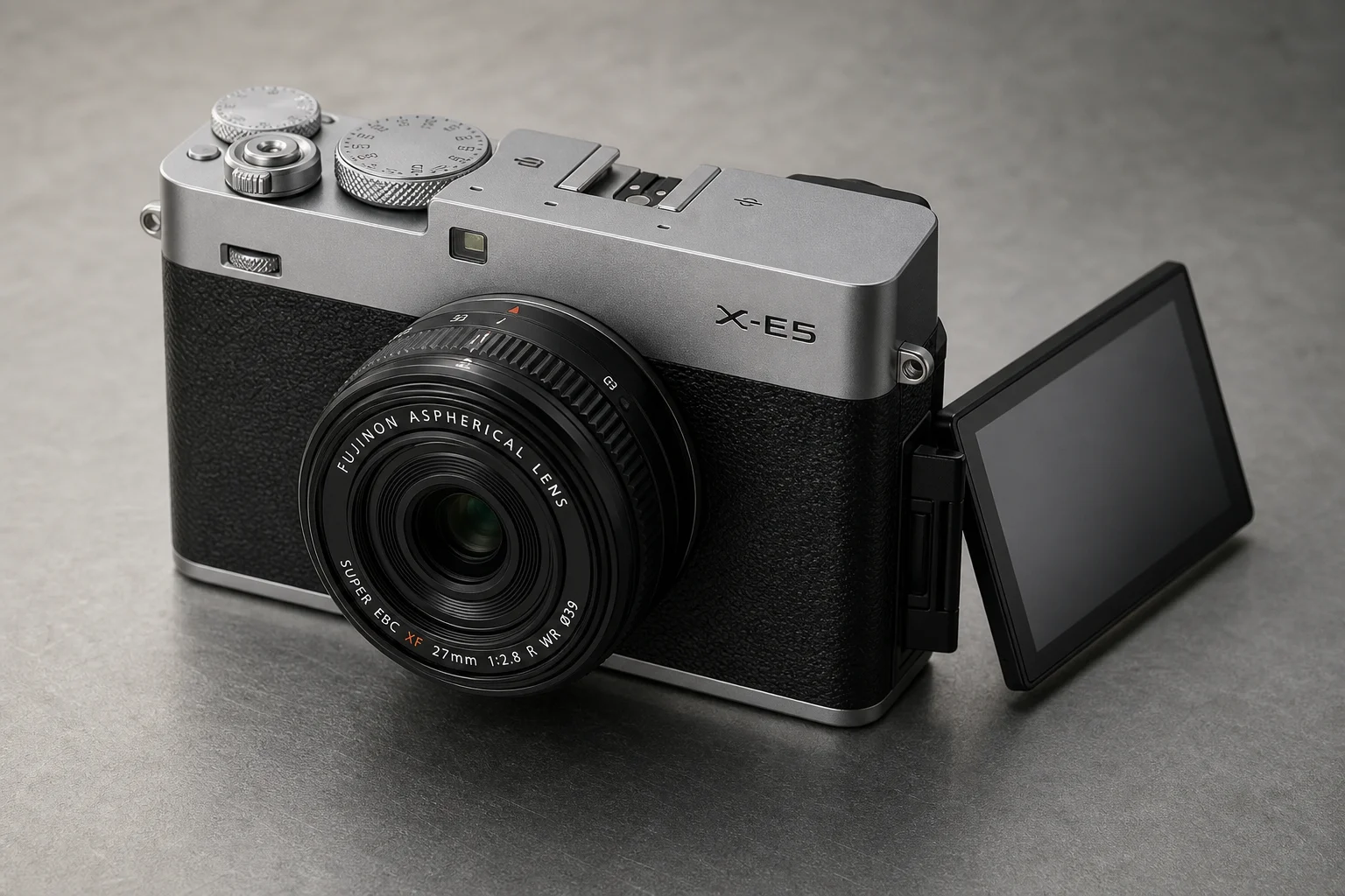 Cinq appareils photo hybrides Fujifilm présentés sur une surface en béton, illustrant différents formats.