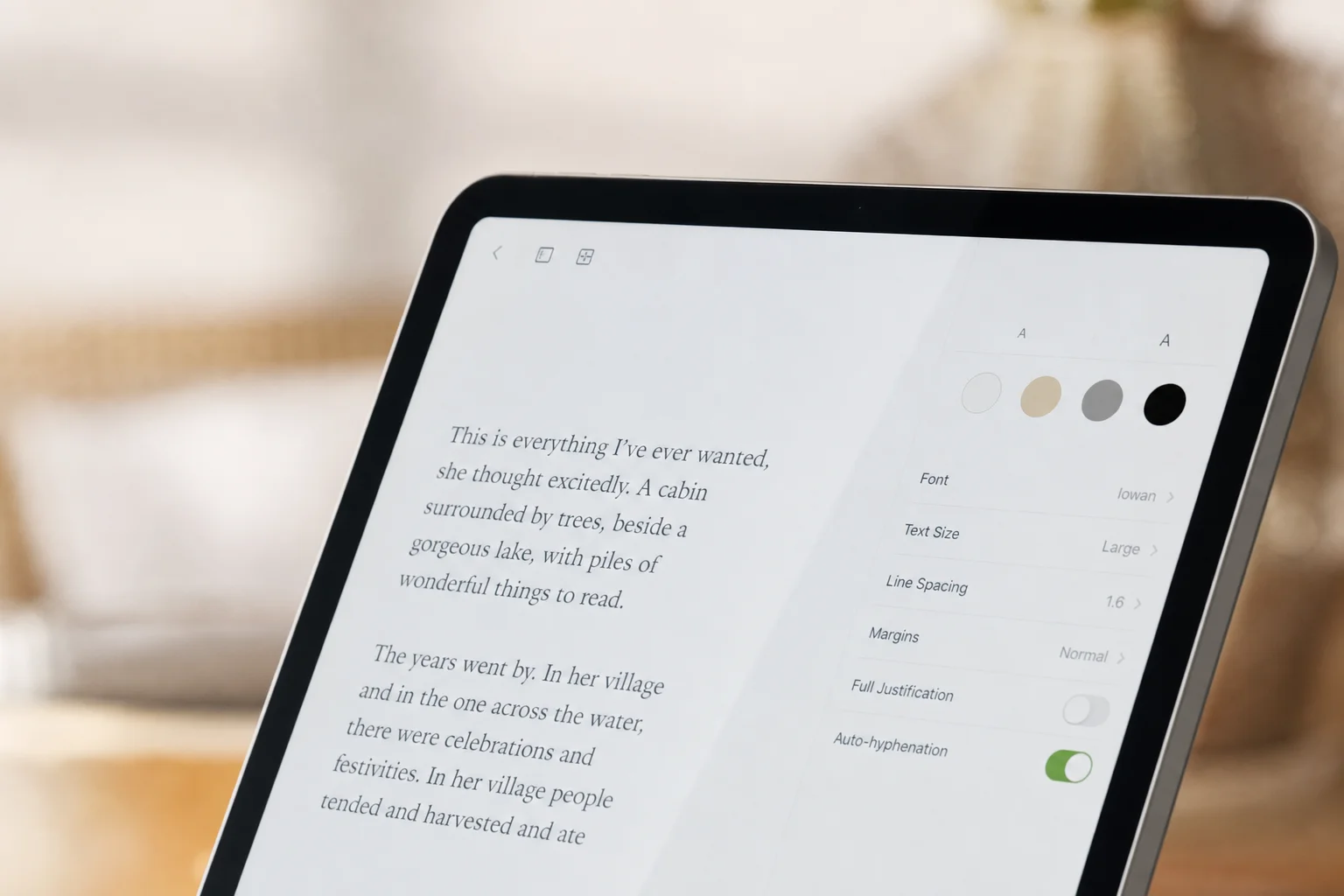 iPad 螢幕上顯示的文字與圖示，展現出清晰銳利的畫質