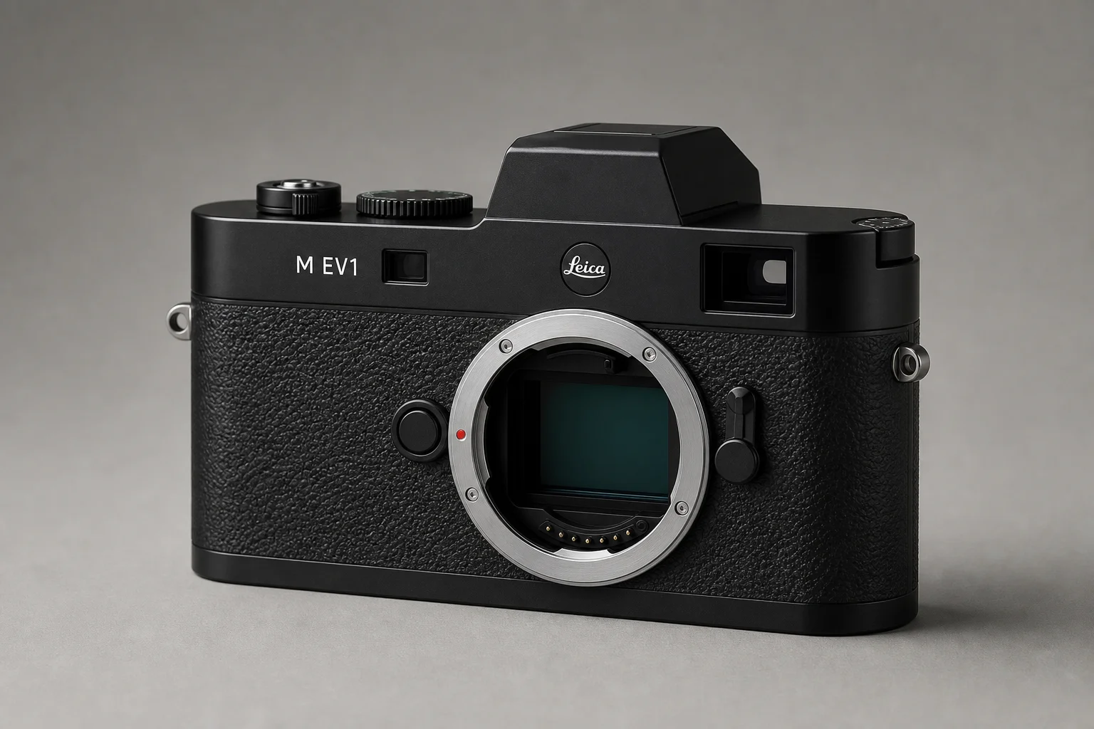 放置於灰色背景上的 Leica M EV1 無反光鏡相機