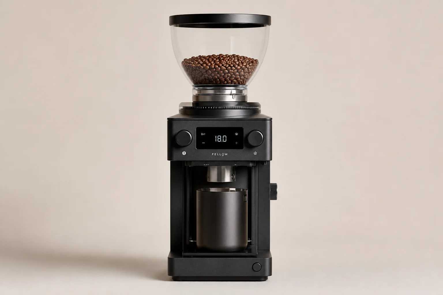放置於木質吧台上，配備 Espresso 咖啡機與磨豆機的專業行動咖啡車。