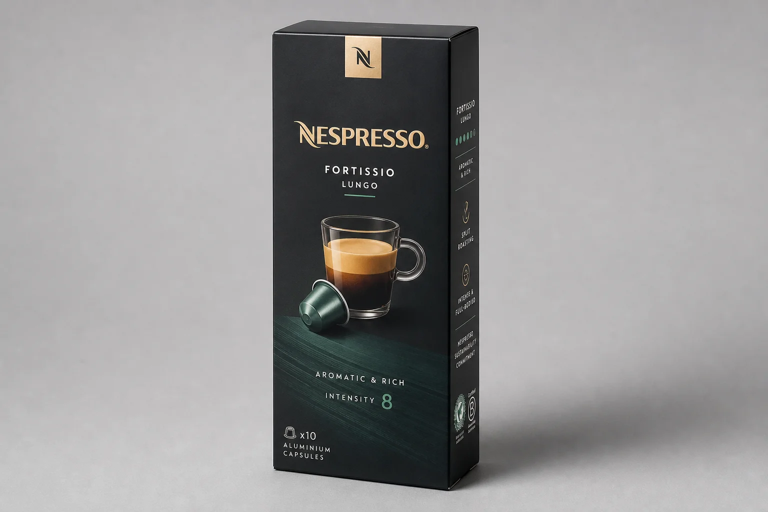 五款 Nespresso 膠囊綜合包陳列在大理石桌面上