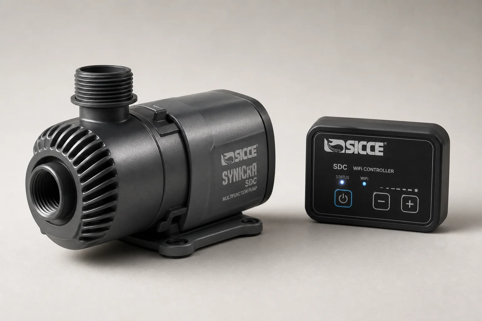 Sicce Syncra SDC return pump with controller and magnetic mount on neutral backdrop